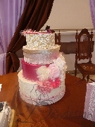 Casa de bani tort pentru nunta