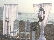 Decor la malul marii