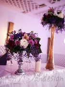 Aranjament floral mov