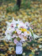 Buchet de mireasa superb cu astilde